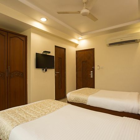 מומביי Oyo 10007 Hotel Grace Residency מראה חיצוני תמונה