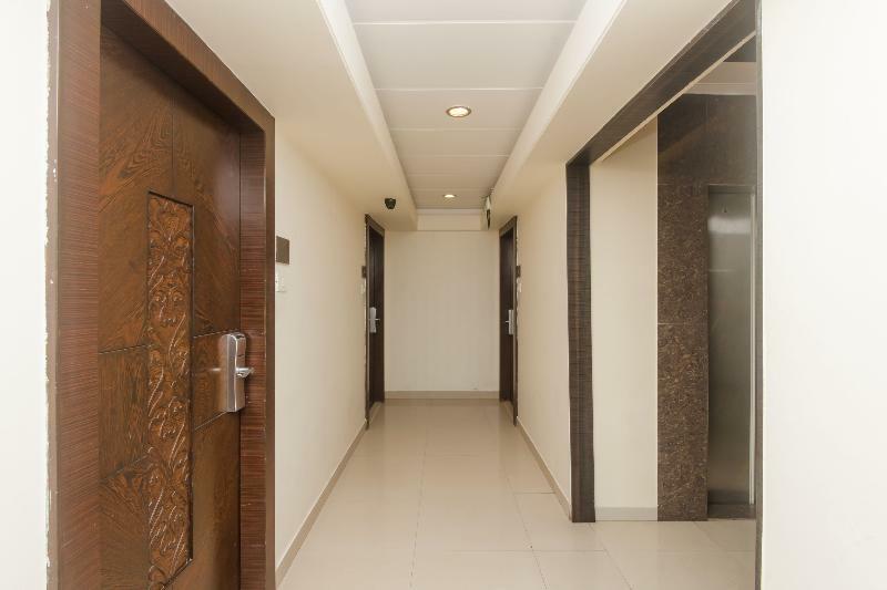 מומביי Oyo 10007 Hotel Grace Residency מראה חיצוני תמונה