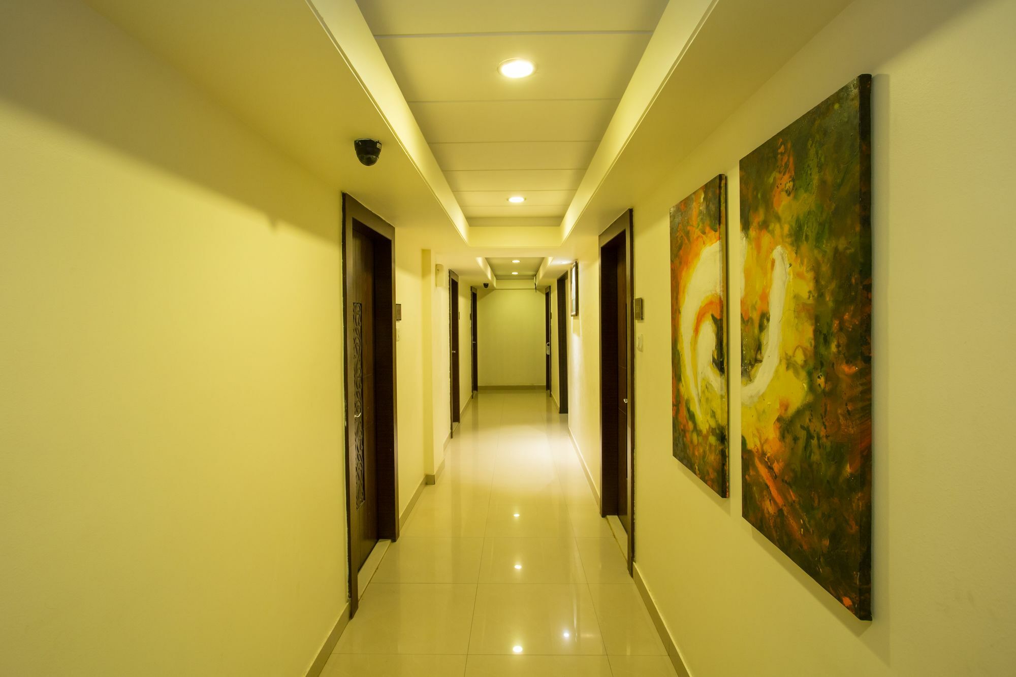 מומביי Oyo 10007 Hotel Grace Residency מראה חיצוני תמונה